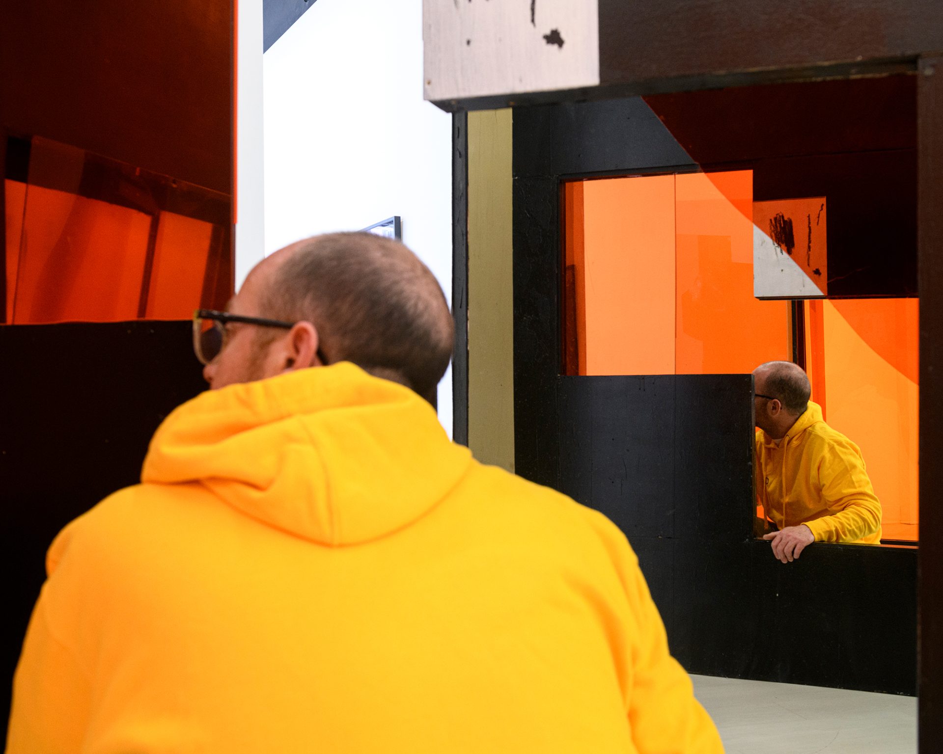 Sex-Magic-Suicide-Install-13